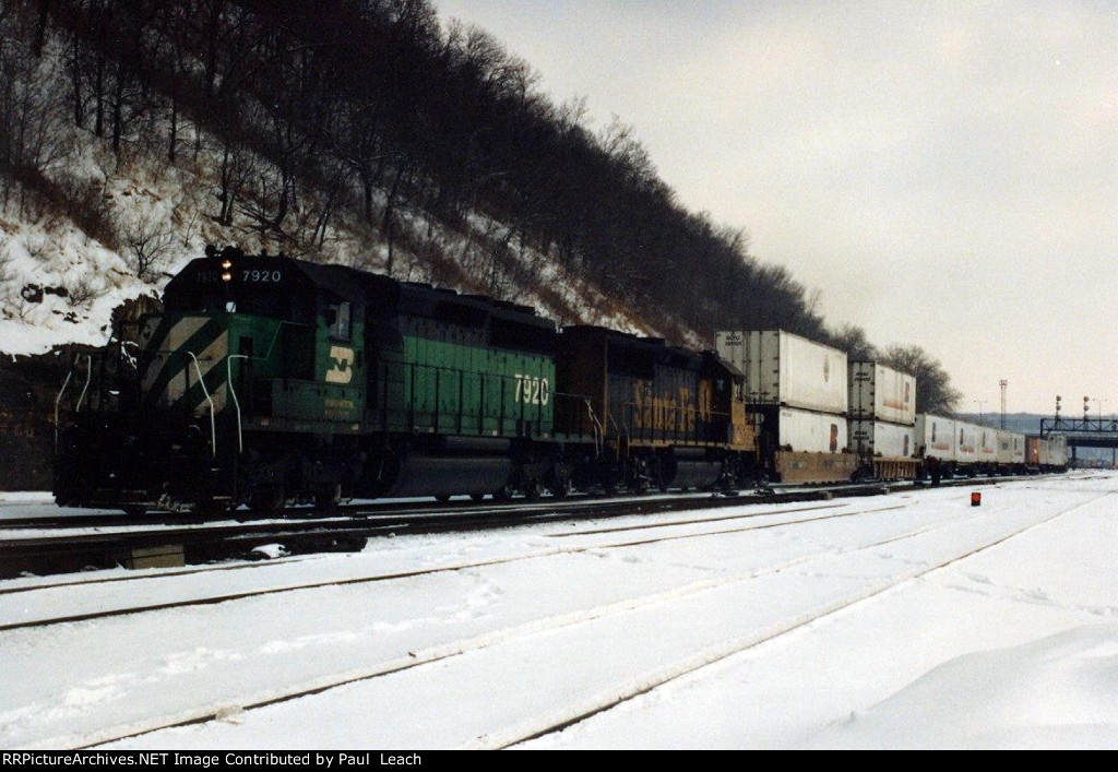 Intermodal rolls west